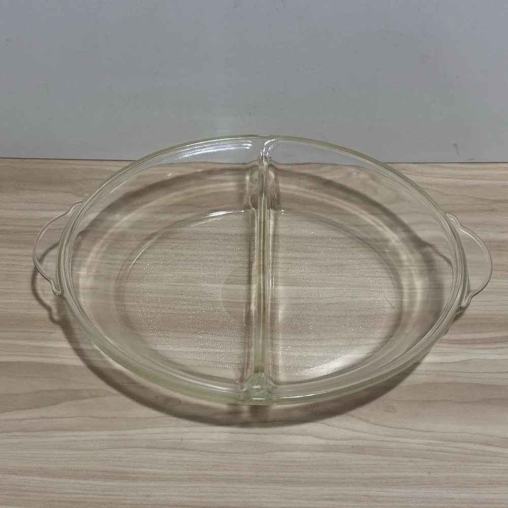 VTG Clear Glass Glasbake Divided Casserole Dish #239 w/Woven Wicker Basket Oval